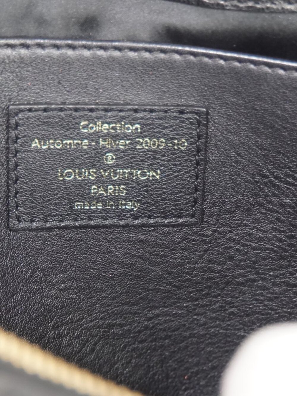 Louis Vuitton Rubel Monogram Empreinte Black Leather Shoulder Bag 2009 - Picture 15 of 16